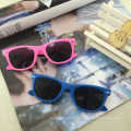 The Circular Frame, Cute, Fashionable Style Beautiful Kids Sunglasses (dsm101)